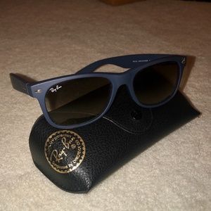 Blue Ray-Ban Wayfarers